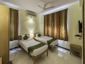 Treebo Trend Orchard Suites - Image 4