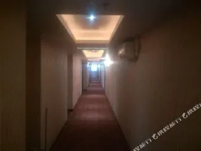 Yihao Hotel (Wanda Plaza Branch) - Image 2