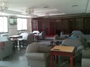 Hualong Business Hotel - Image 3