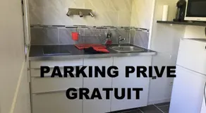 Studio Richelieu 1 et son parking prive - Image 2