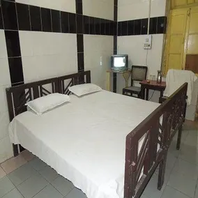 Hotel Goverdhan - Image 2