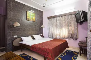 Hotel Maurya - Image 5