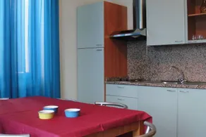 Splendid Lake View Holiday Home in Soiano del Lago - Image 3