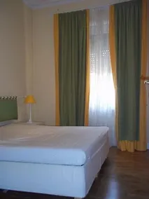 Apartment Piazza Bologna - Image 4
