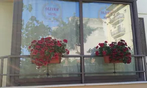 Oliver Hotel - Image 3