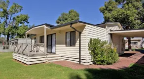 Cottage 20 - 3 Bedroom - Lake Hume Resort - Image 5