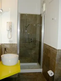 Fumbi B&B - Image 5