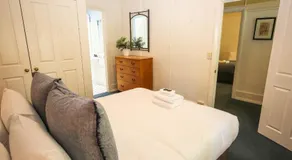 Charming Cottage Bright - Image 4