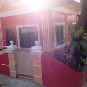 Belinda's Guesthouse - Image 4