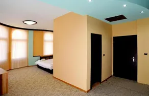 Hotel Cascade - Image 4