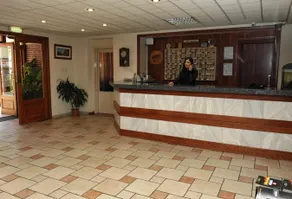Ekali Hotel - Image 3
