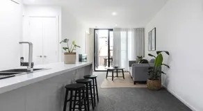 Contemporary Apartment In Wickham - Image 3