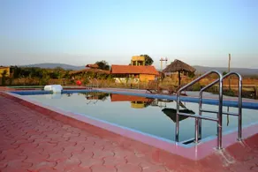 Hotel Kanha (Treasure In Forest) - Image 5