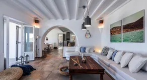 Marialena Villa - Daria Villa By Stylish Stays - Image 4