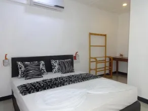 Hotel Angel Inn Beach - Image 4