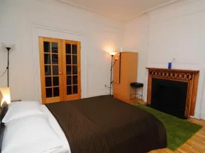 New York Central Herald Square Apartment - Image 5