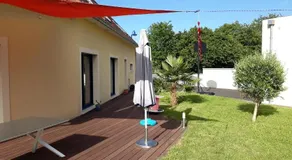 Studio au calme, à l'étage avec escalier pentu - Image 2