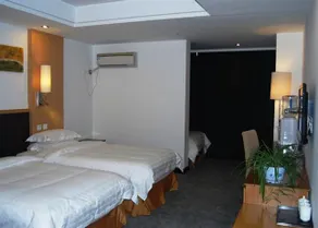 Huangguan Hotel - Image 3