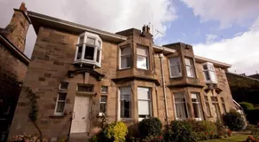Pear Tree House - Image 4