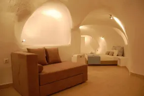 Kalisperis Cave Houses - Image 3