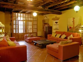 EL MUNT - Image 3