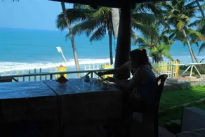 Woodhouse Beach Resort - Image 4