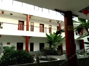 Yuzhai Shanzhuang - Image 4