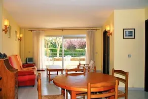 Medes Park - Image 5