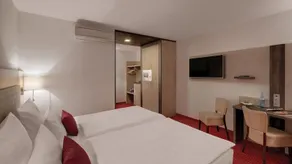 Hotel Newton - Image 2