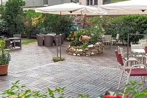Hotel Parini - Image 3