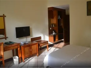 Wuzhishan City Garden Villa Resort - Image 5