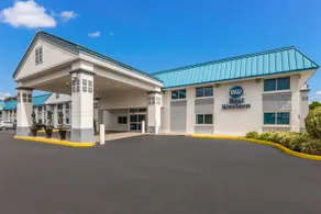 Best Western Burlington Inn - Image 3
