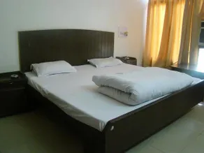 Hotel Yamini - Image 5