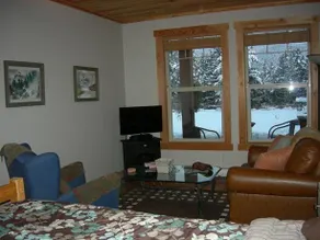 High Rim Vacation Suites - Image 3