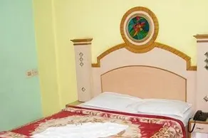 Hotel Ajantha Palace - Image 2