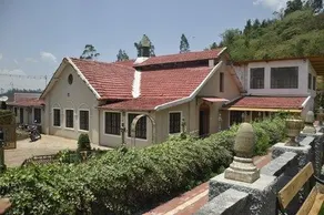 Suraaj Palace - A Heritage Bungalow - Image 2