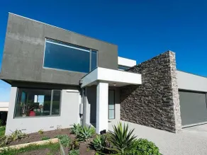 Apollo Lights Holiday House - Image 1