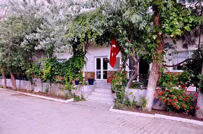 Colophon Hotel - Image 2
