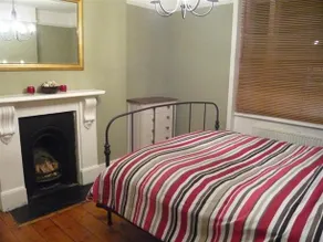 Hanway Place - Image 4