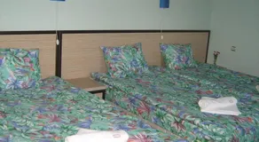 Family Hotel Emaly Green - Image 5