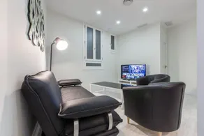 Book in Madrid - Cascorro Deluxe - Image 3
