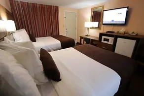 Campbellford River Inn - Image 2