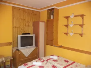 Csobogó Vendégház - Image 5