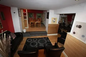 Devonshire -Sleeps 19 in 7 ensuite bedrooms great space for all groups - Image 4