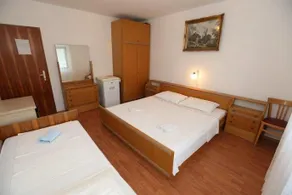 Guest House Ema - Image 4
