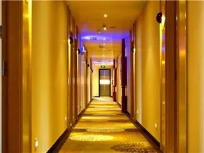Juyilai Boutique Hotel (Xinghui Plaza Renshou Road Pedestrian Street) - Image 2