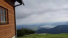 Hutten-Wolf, Feuerkogel Haus Traunsee - Image 5