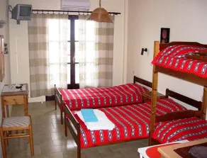 Aria's House Studios & Apartments - Image 5