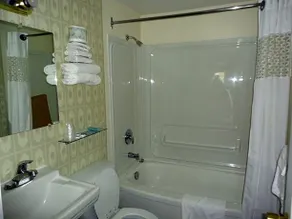 Sorrento Inn Motel - Image 4