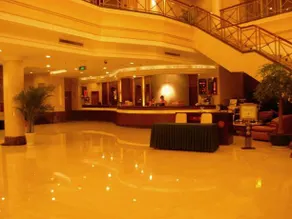 Yueda International Hotel - Image 2